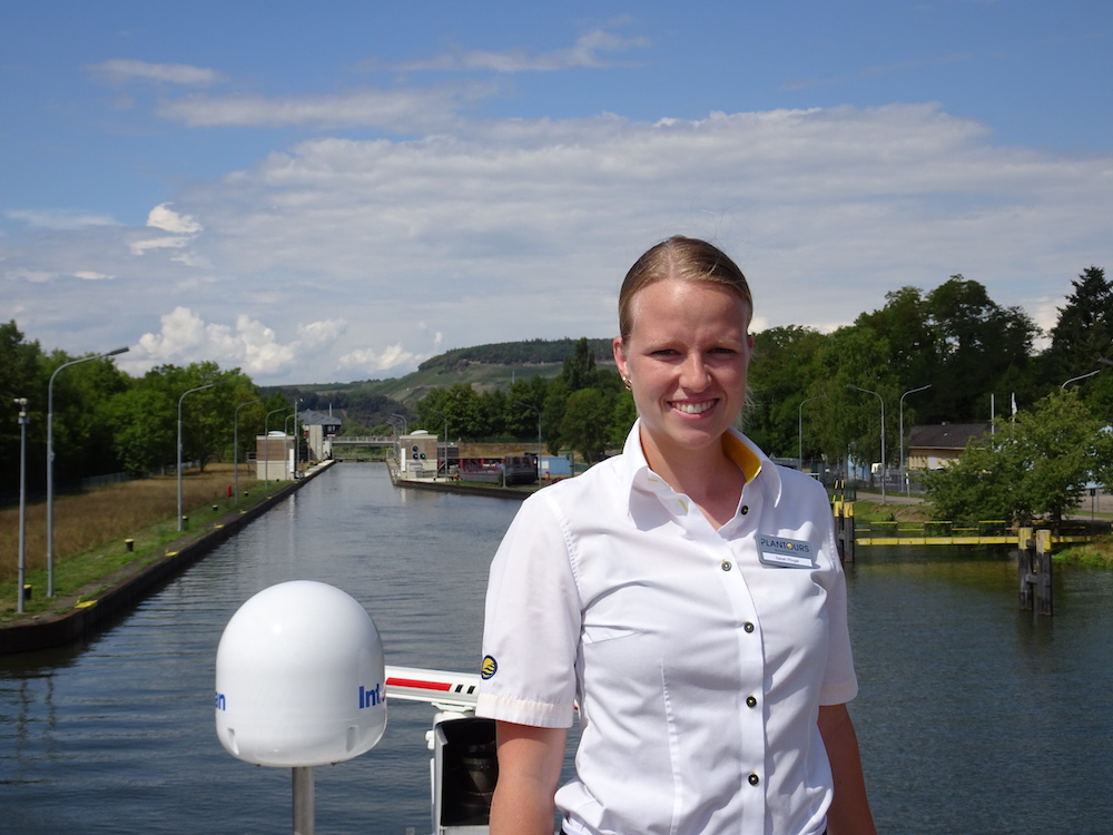 Hinter Den Kulissen Der Kreuzfahrt Reiseleiterin Auf Der Ms Hamburg Kreuzfahrtlotse